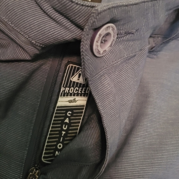 Travis Mathew Navy Golf Shorts - Picture 5 of 5